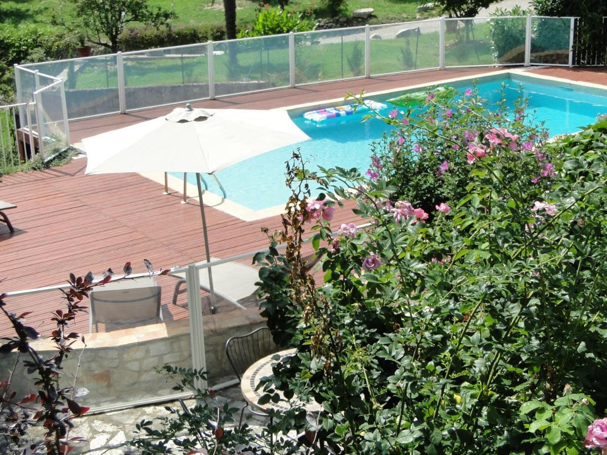 Mas De Sarjac Apartment Saint-Andeol-de-Vals Luaran gambar